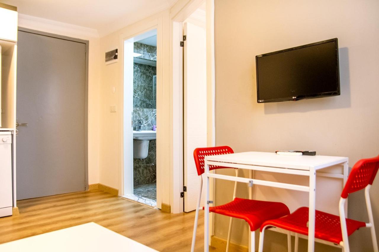 Fi Homes (Adults Only) İzmir Buitenkant foto