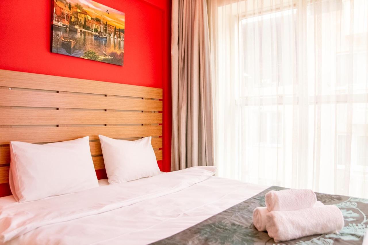 Fi Homes (Adults Only) İzmir Buitenkant foto
